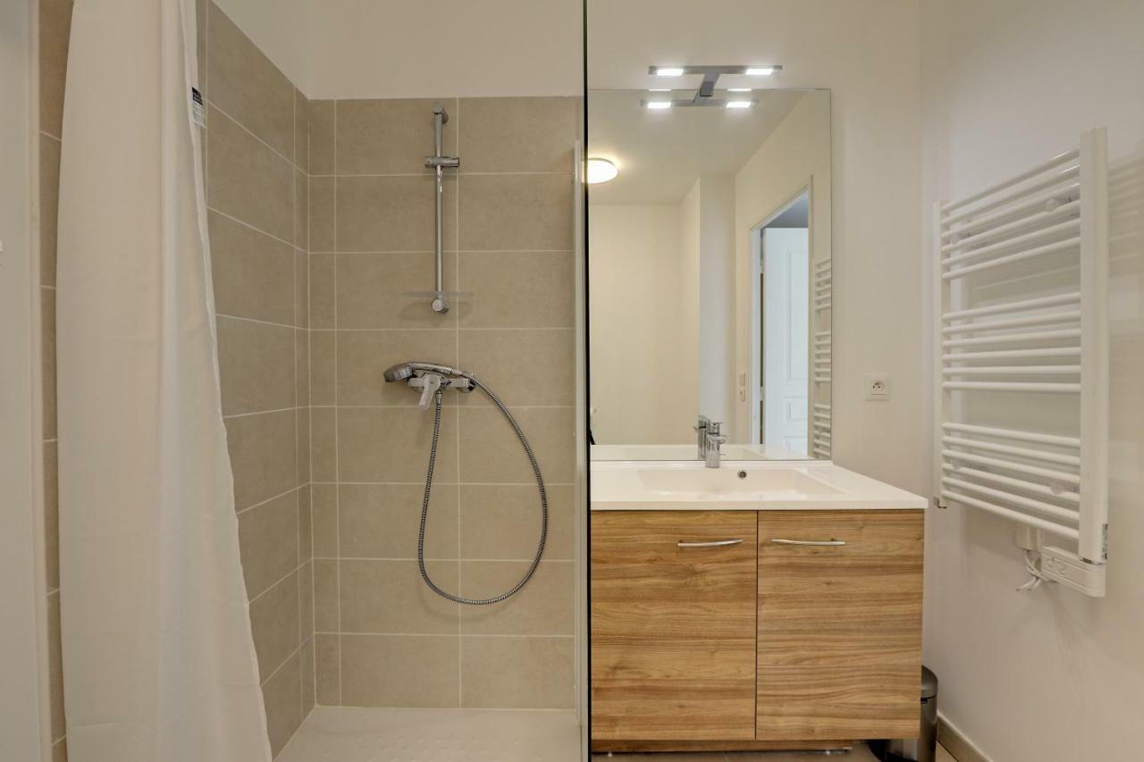 Le Petit Valmer Apartment ลาครัว-วัลแมร์ ภายนอก รูปภาพ